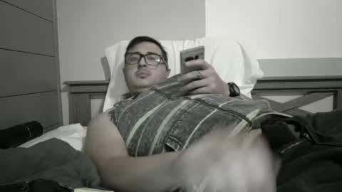 Snapshot of castortroyyyyy chatting on 02-15-25, 06:02 Castor troyyyyy online show from 02-15-25, 06:02