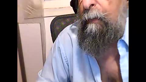 casual53 online show from 10-31-25, 04:24