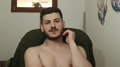 Snapshot of casual_mike chatting on 03-30-26, 03:02 Mike Moreira online show from 03-30-26, 03:02