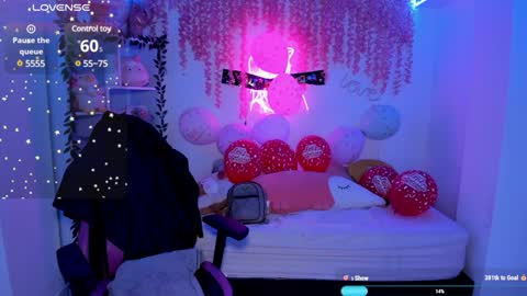 Snapshot of cat_kitty18 chatting on 01-31-25, 11:45 Lorena Saenz online show from 01-31-25, 11:45