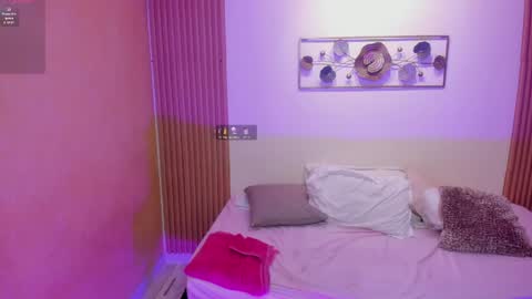 Lorena Saenz online show from 05-02-26, 06:24