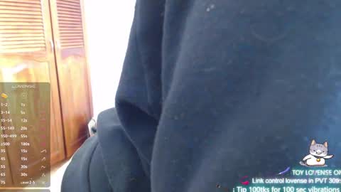 Snapshot of cat_salo chatting on 01-14-25, 03:36 Maria kittie PVT model online show from 01-14-25, 03:36