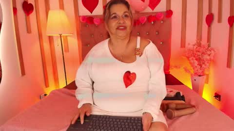 Snapshot of cat_wild chatting on 02-14-26, 09:11 Marce online show from 02-14-26, 09:11