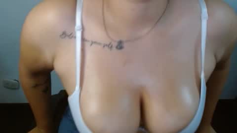 Snapshot of cata__gutierrez_ chatting on 12-16-25, 04:45 Cata online show from 12-16-25, 04:45