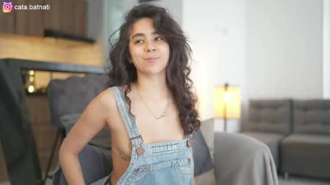 Snapshot of cata_batnati chatting on 05-15-26, 02:46 Catalina online show from 05-15-26, 02:46