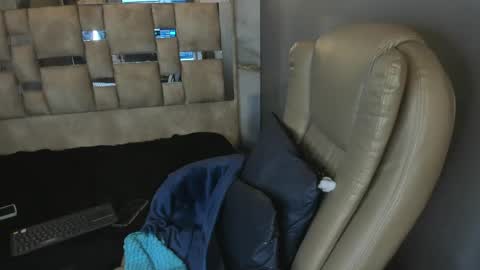 cata black online show from 04-18-26, 07:07