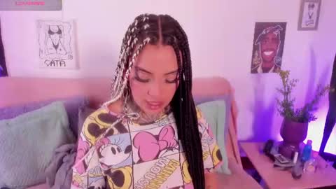 Cata green model independient online show from 06-16-26, 07:05