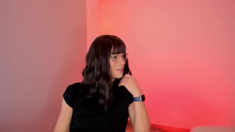 Snapshot of cata_n_cami chatting on 12-15-25, 02:49 cata_n_cami online show from 12-15-25, 02:49