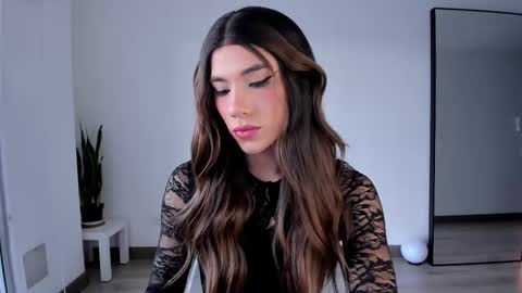 Snapshot of cata_n_cami chatting on 03-22-26, 09:51 cata_n_cami online show from 03-22-26, 09:51