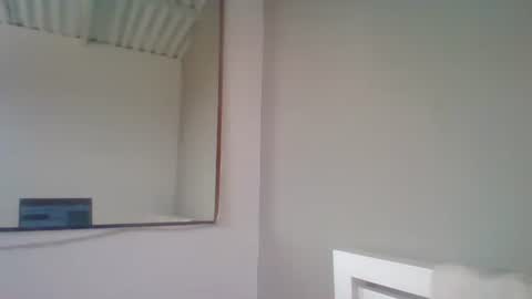 Snapshot of cata_sexy2410 chatting on 11-14-25, 01:54 cata_sexy2410 online show from 11-14-25, 01:54