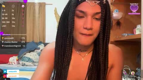 Snapshot of catafitt_1 chatting on 12-22-25, 05:48 catalyna fitness online show from 12-22-25, 05:48