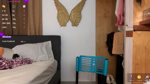 Snapshot of catafitt_1 chatting on 02-16-26, 03:02 catalyna fitness online show from 02-16-26, 03:02