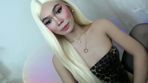 CatalenaX online show from 09-09-25, 06:07