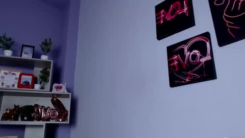 Snapshot of cataleya_brunethe chatting on 02-18-25, 06:37 cataleya_brunethe online show from 02-18-25, 06:37