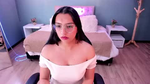cataleya_lux online show from 07-27-26, 12:34