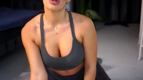 Snapshot of cataleyasyrene chatting on 09-15-25, 06:41 Cataleya online show from 09-15-25, 06:41