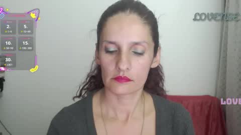 Snapshot of catalina_duran1 chatting on 03-11-26, 05:35 catalina online show from 03-11-26, 05:35