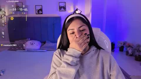 Catalina online show from 10-31-25, 03:07