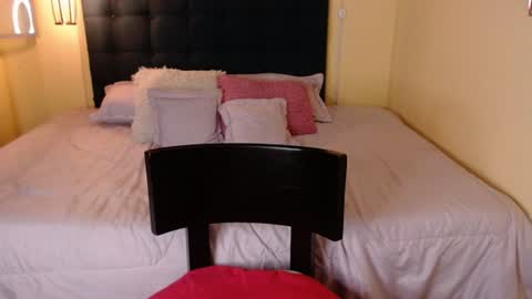 catalinajane1 online show from 07-23-26, 01:58