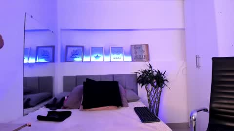 Snapshot of catalinamuss_ chatting on 02-06-25, 05:51 Catalina online show from 02-06-25, 05:51