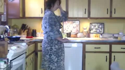 CATALYSTIC online show from 11-12-25, 12:38