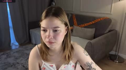 Snapshot of catanadick chatting on 10-29-25, 09:44 Pat online show from 10-29-25, 09:44