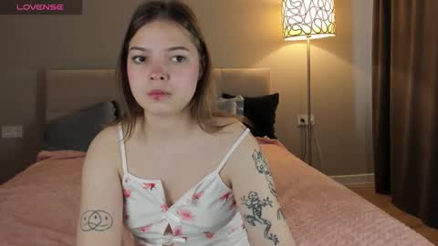 Snapshot of catanadick chatting on 11-28-25, 08:50 Pat online show from 11-28-25, 08:50