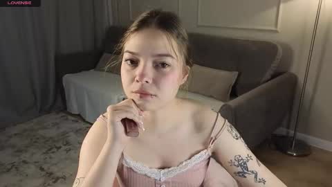 Snapshot of catanadick chatting on 11-29-25, 09:34 Pat online show from 11-29-25, 09:34