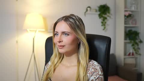 catecrago  online show from 09-23-25, 08:28