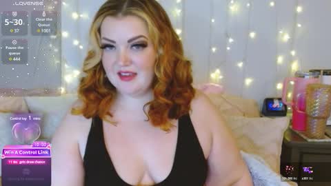 Snapshot of cateycakes chatting on 01-18-25, 12:36 Cate online show from 01-18-25, 12:36