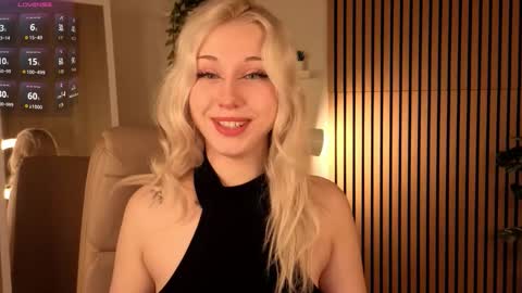 Snapshot of cateyepro chatting on 02-28-26, 01:50 Anna online show from 02-28-26, 01:50