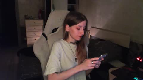 Snapshot of cath_dysphoria_ chatting on 11-07-25, 09:15 CATH online show from 11-07-25, 09:15