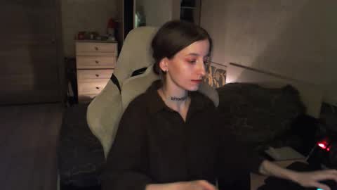 Snapshot of cath_dysphoria_ chatting on 01-07-26, 08:44 CATH online show from 01-07-26, 08:44