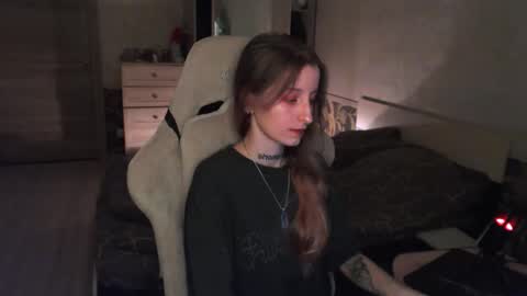 Snapshot of cath_dysphoria_ chatting on 01-10-26, 08:43 CATH online show from 01-10-26, 08:43