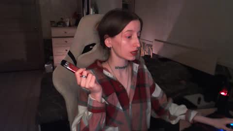 Snapshot of cath_dysphoria_ chatting on 03-16-26, 07:29 CATH online show from 03-16-26, 07:29