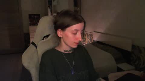 Snapshot of cath_dysphoria_ chatting on 06-07-26, 08:23 CATH online show from 06-07-26, 08:23