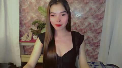catherine_365 online show from 04-28-26, 09:47