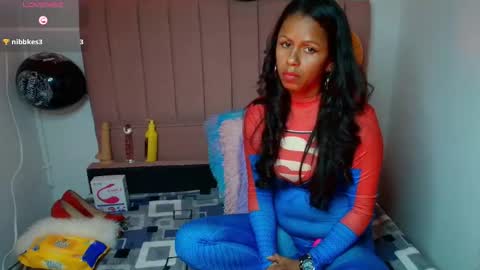 Snapshot of catherine_mature45 chatting on 10-24-25, 05:09 Catherine online show from 10-24-25, 05:09