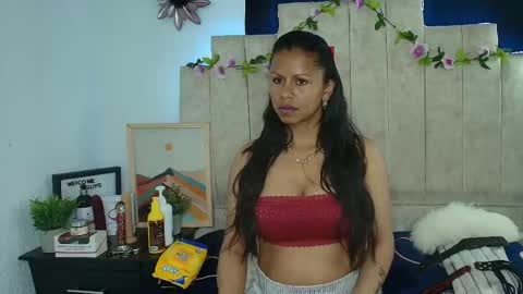 Snapshot of catherine_mature45 chatting on 11-13-25, 06:51 Catherine online show from 11-13-25, 06:51