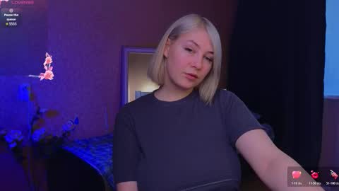 Snapshot of catherine_river chatting on 01-15-26, 10:31 Catherine online show from 01-15-26, 10:31