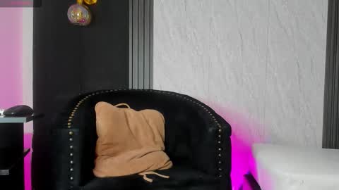  Catherine  online show from 11-10-25, 12:04