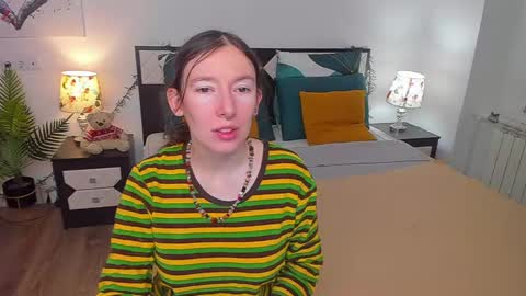 Catrin online show from 02-28-25, 04:32