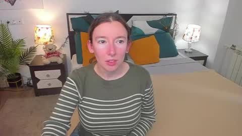 Catrin online show from 09-11-25, 06:35