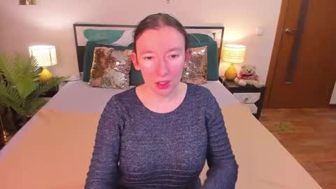 Catrin online show from 03-06-26, 03:47