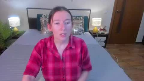 Catrin online show from 06-29-26, 03:57