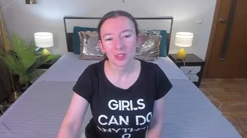 Catrin online show from 07-14-26, 03:22