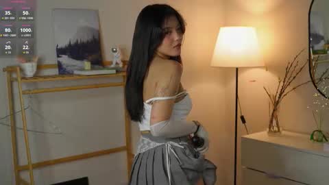 Lee online show from 11-07-25, 04:18