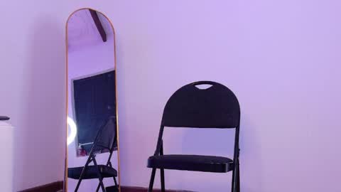 Snapshot of cathmeow chatting on 05-27-26, 01:57 CATH online show from 05-27-26, 01:57