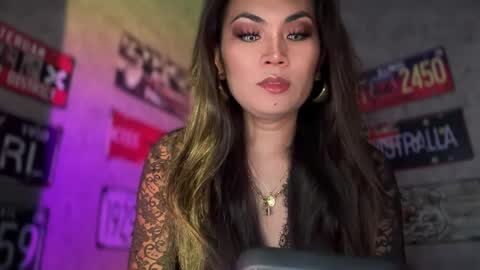 Snapshot of cathy_sanches chatting on 02-12-25, 07:13 cathy online show from 02-12-25, 07:13