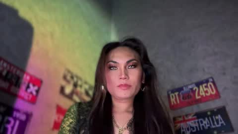 Snapshot of cathy_sanches chatting on 02-15-25, 09:38 cathy online show from 02-15-25, 09:38